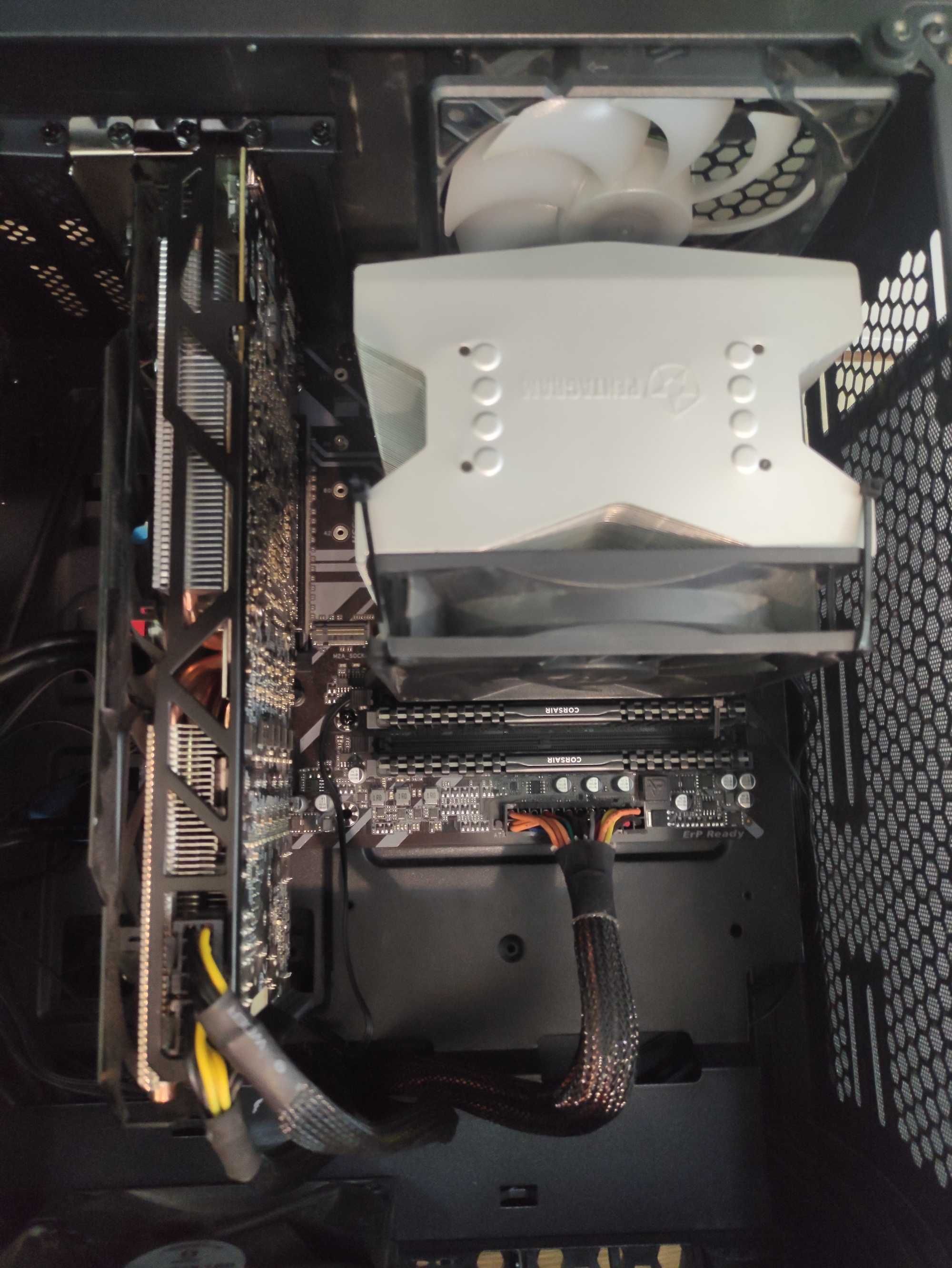 Komputer PC Ryzen 7 3,0GHz 16 wątków 16GB RAM  R9 290X Do grania