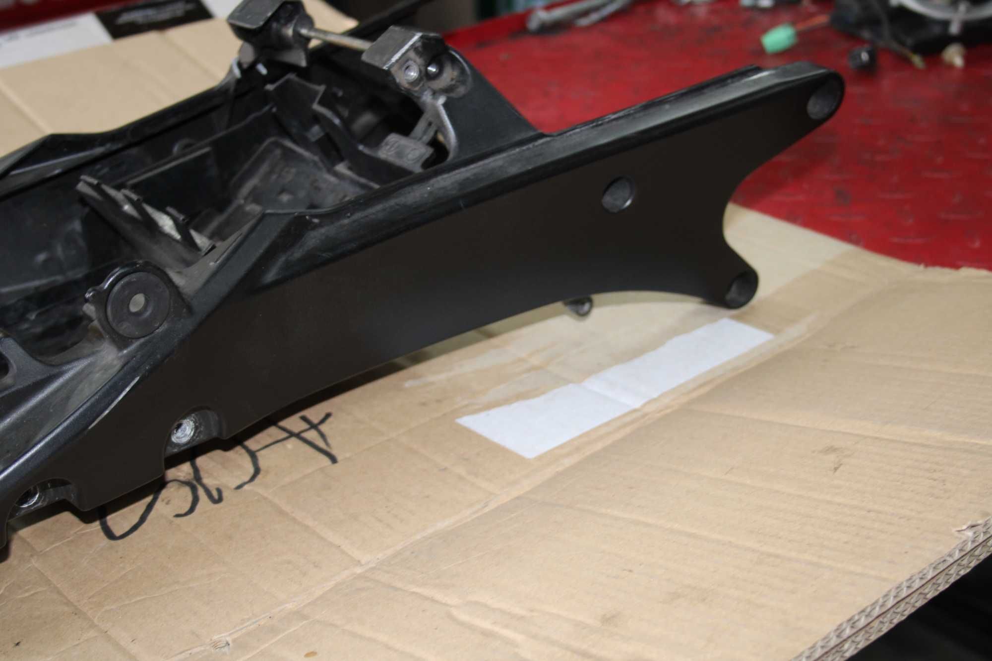 Stelaż Ogon Zadupek Nadkole Suzuki GSXR 1000 K5 K6 05-06