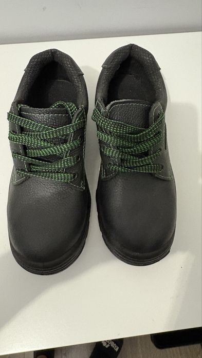 Buty robocze olejoodporne