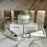 Крем для зволоження шкіри Medik8 Total Moisture Daily Facial Cream