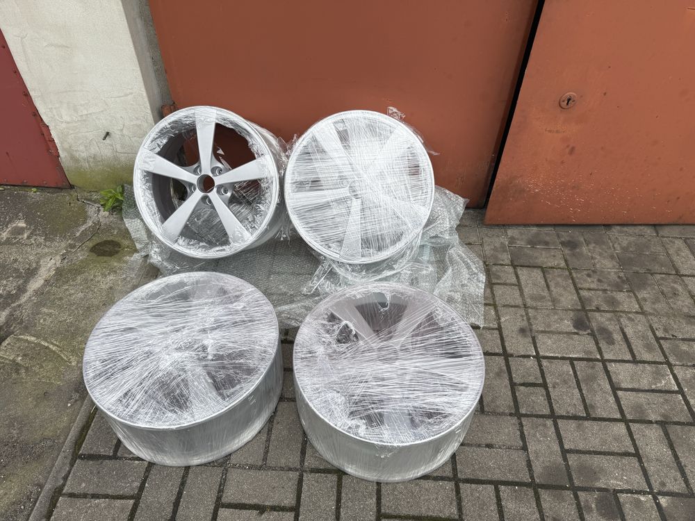 Sprzedam  Felgi 5x110 r18 vectra c