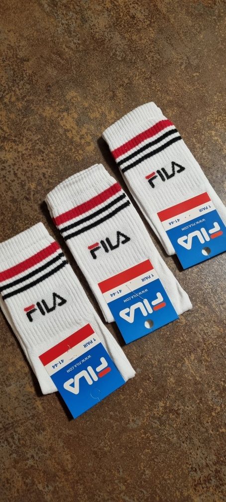 DŁUGI SKARPETKI FILA r. 41-44. Unisex. 3 pary.