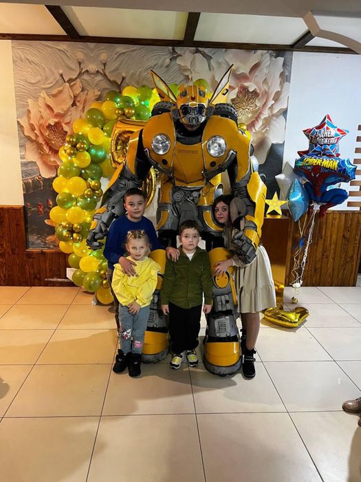 Аквагрим,аніматори ,неонове шоу ,паперове шоу