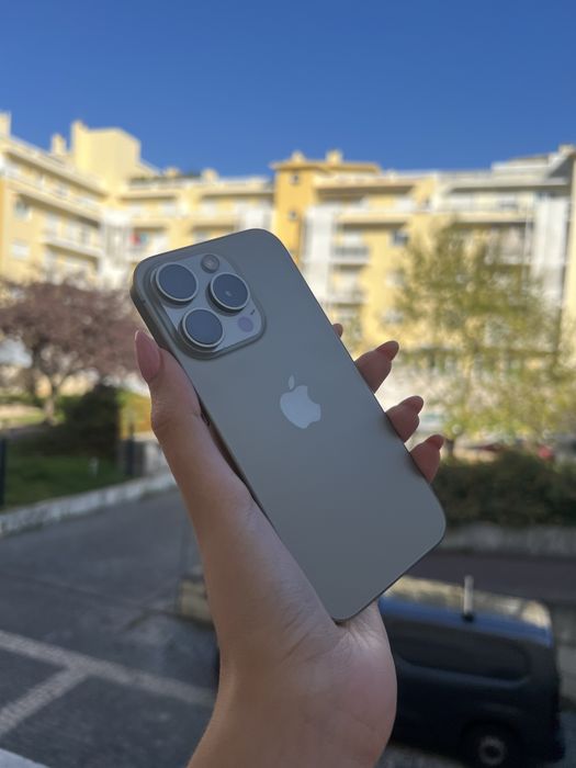 iPhone 15 Pro - 1TB // Seminovo - Grade A