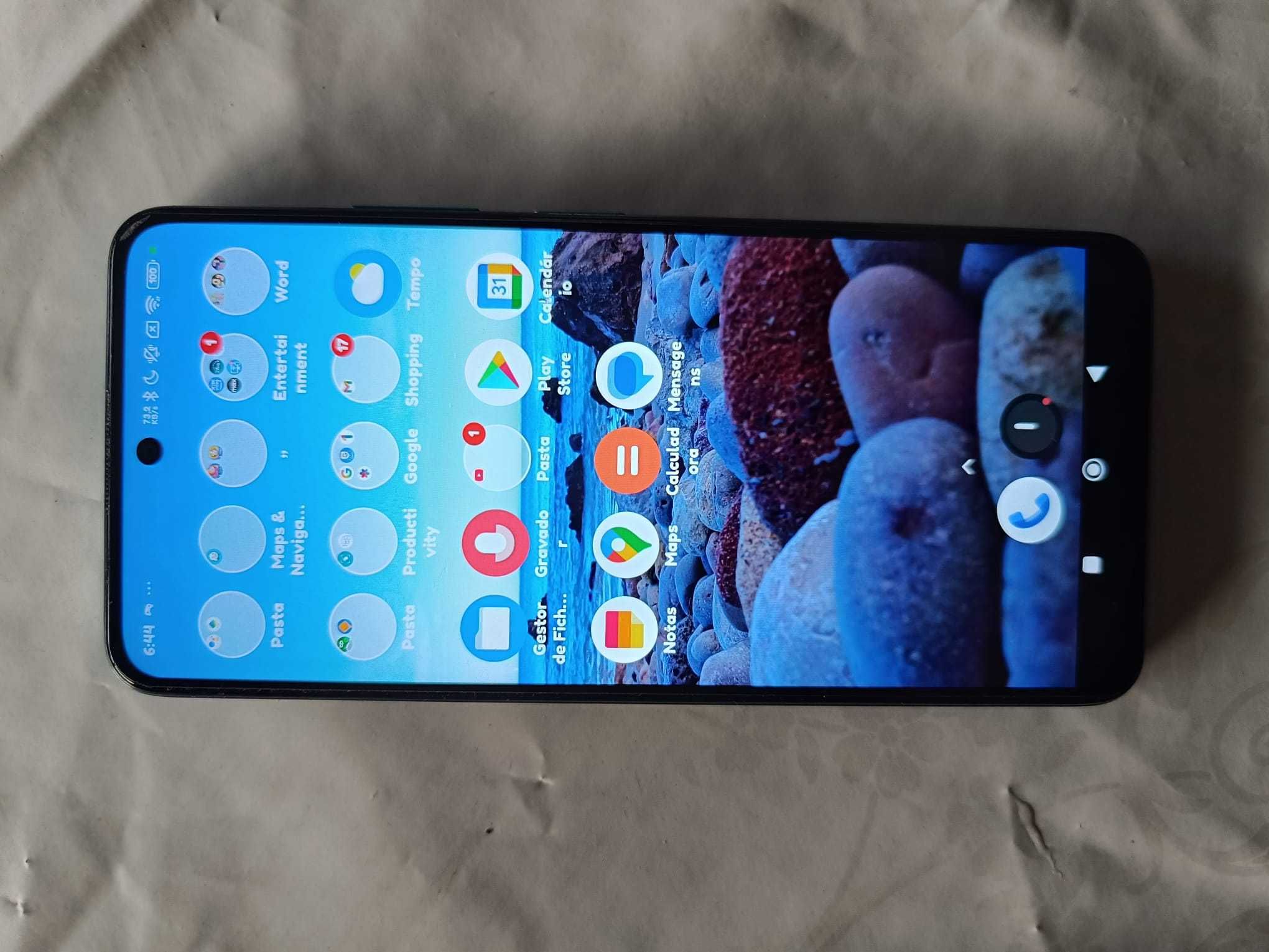 Telemóvel Poco M4 Pro 5G, 128GB, câmara 50MP, 5000 mAh.