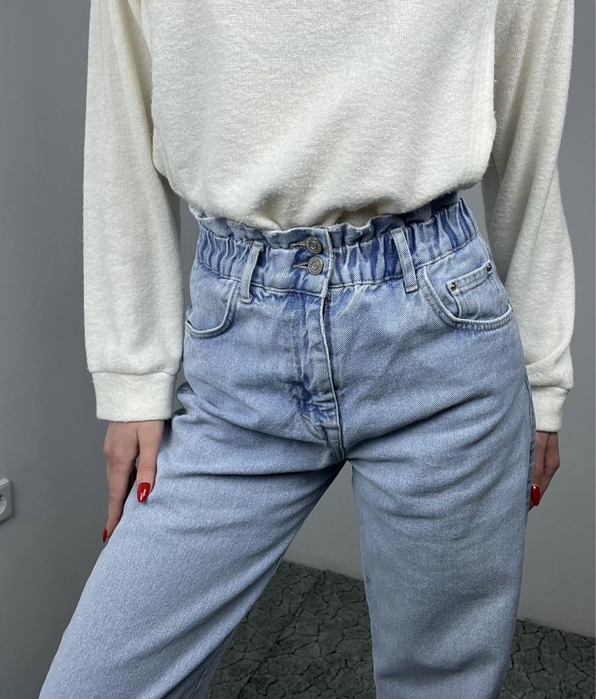 Женские джинсы мом PULL&BEAR на резинке; Жіночі джинси мом на резинці