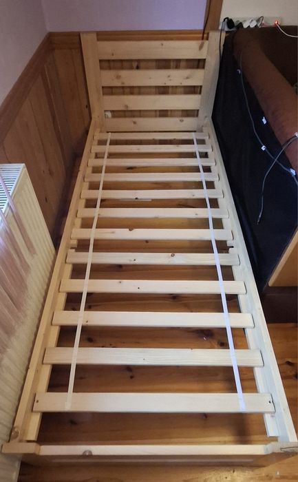 Łóżko 80x200 cm i  materac lub  zamienie na akwarium 60 L