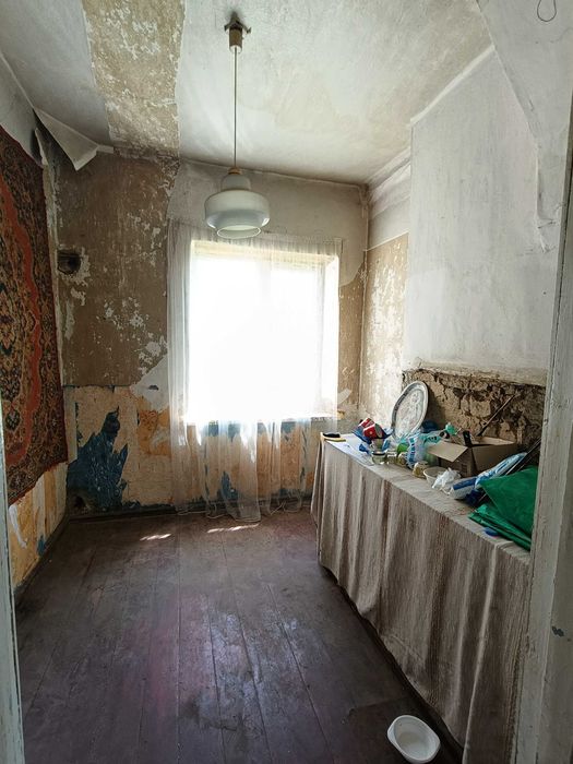 2 Будинка, за ціною Одного! Тихий центр.