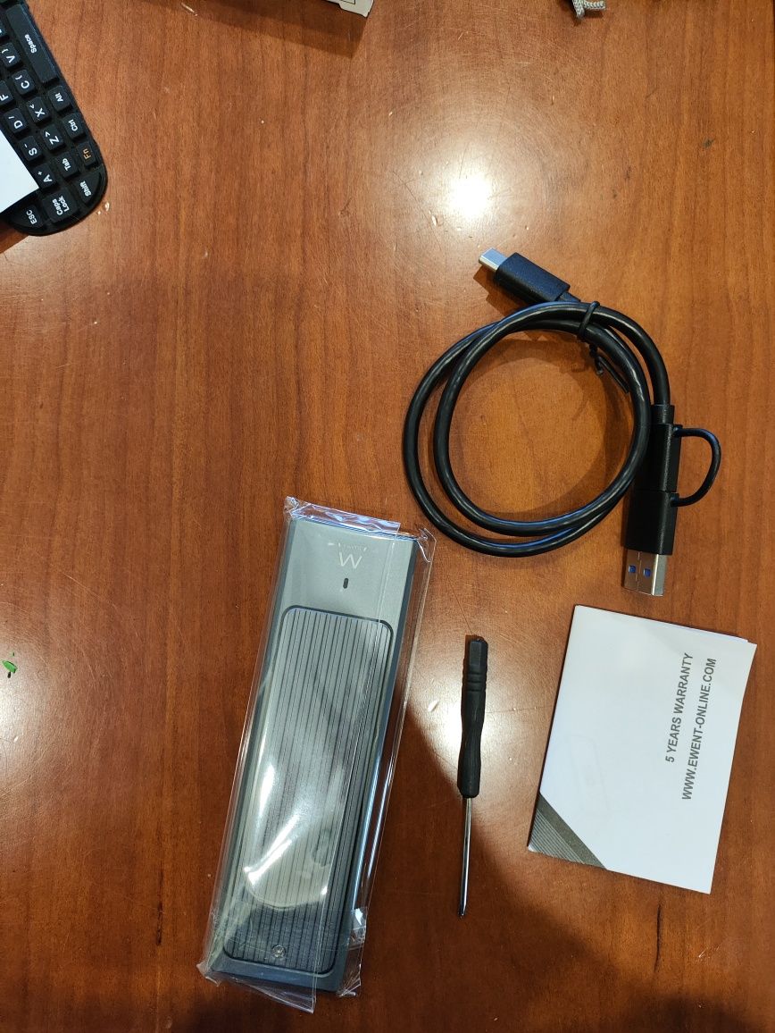 Caixa Externa para discos NVMe.