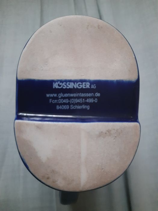 Kubek w kształcie buta do grzanego wina