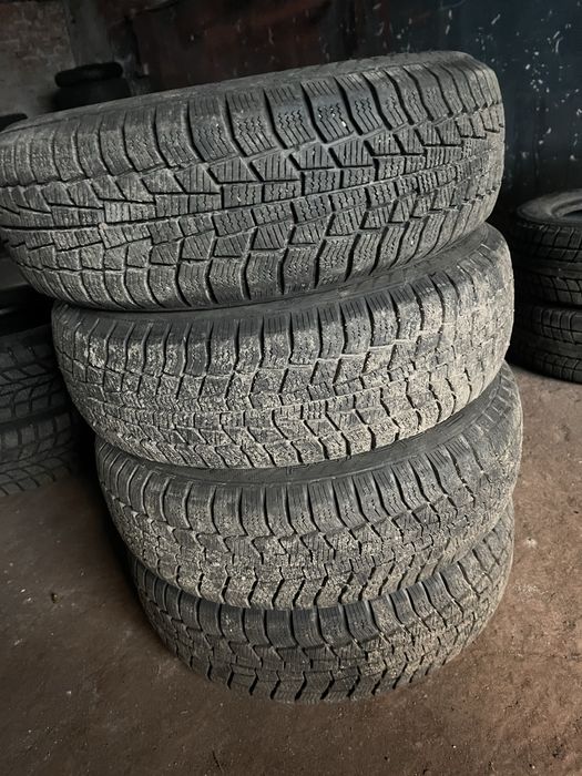 Резина зима 175/65 r14 скати гума колеса
