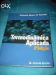 Livro universitário