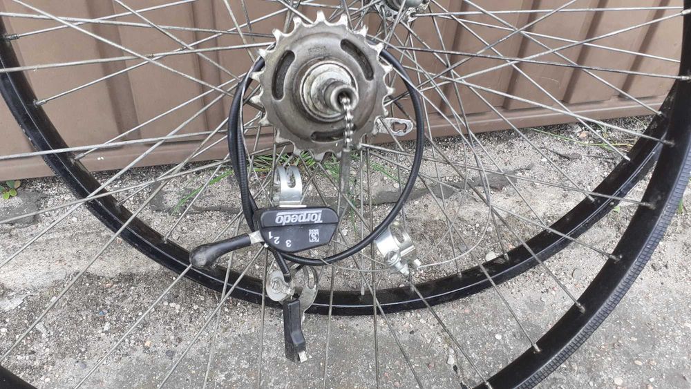 Koła rowerowe 26" 3 biegi komplet z manetką