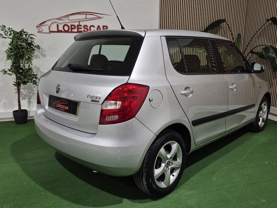 Skoda Fabia - 65.000KM | GARANTIA