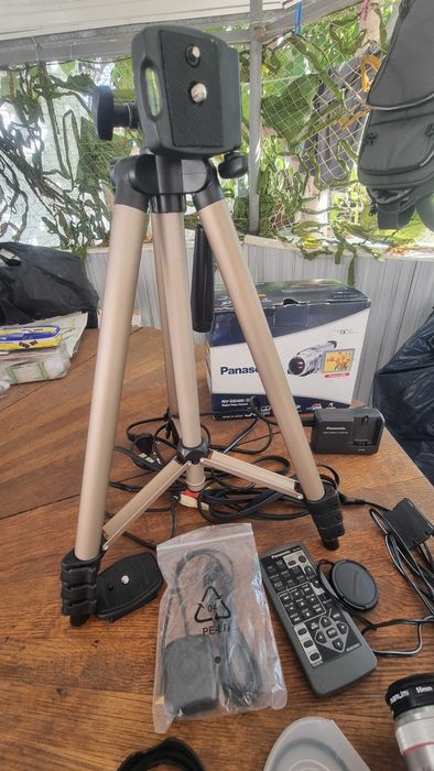 Продам видеокамеру Panasonic NV-GS 400