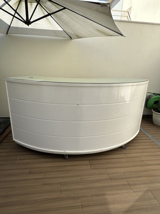 Balcão lacado redondo de recepcão de loja