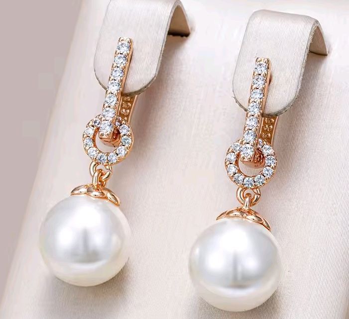 Сережки ( медичне золото з пробою 585)