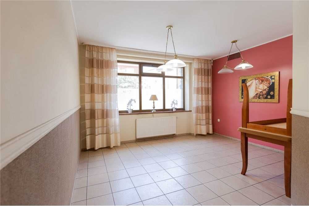 Do wynajęcia lokal/restauracja
350 m2, Nowa Sól