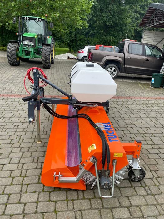 Zamiatarka Ciągnikowa Tuchel zasieg roboczy 2.3m !!!
