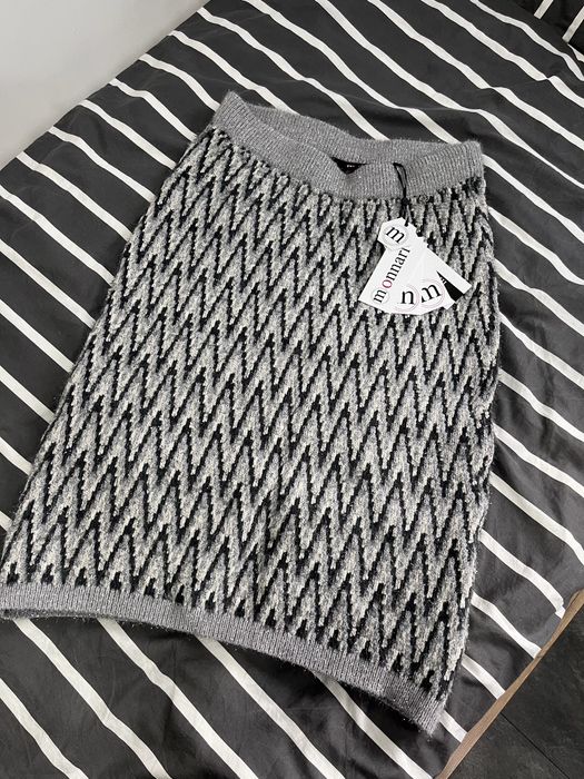 Spódnica firmy monnari