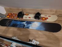 Snowboard Generics 155 długość 152cm- niebieska
