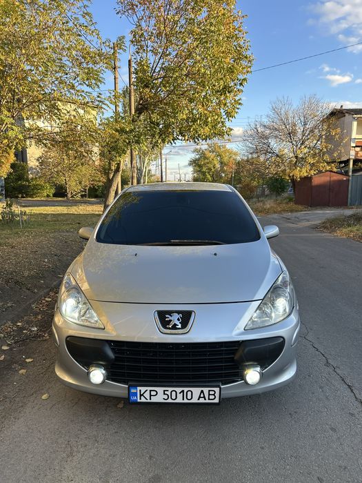 Продам Peugeot 2.0 газ/бенз
