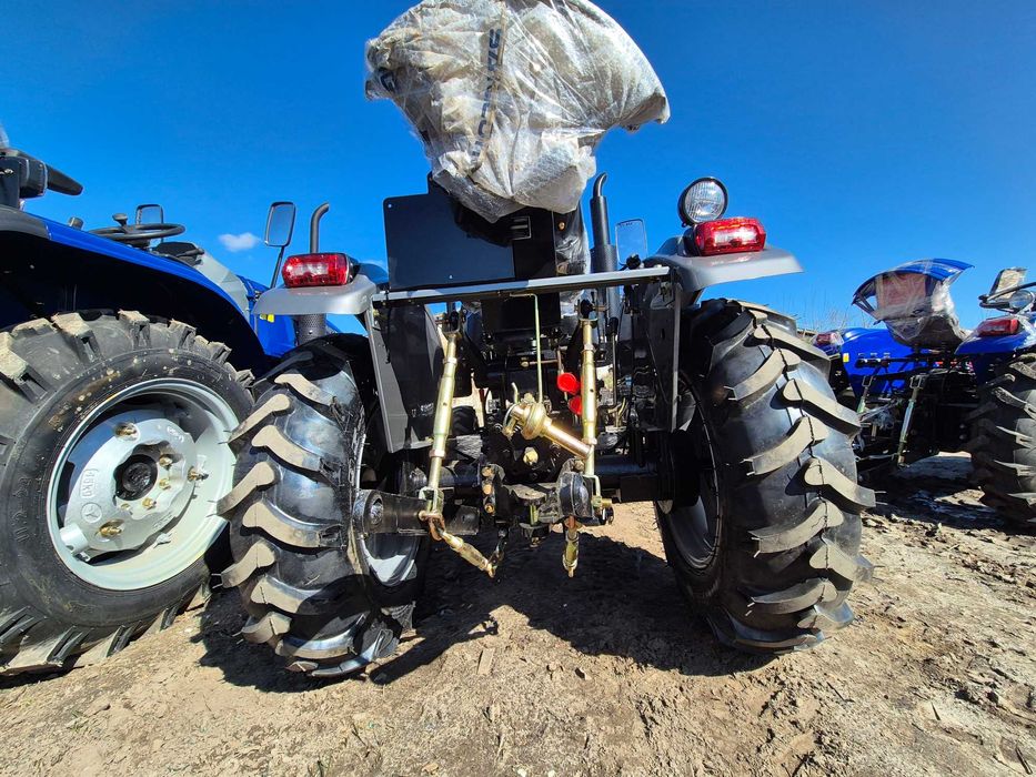 Трактор Скаут 244 ХТ новая модель редукторный мост