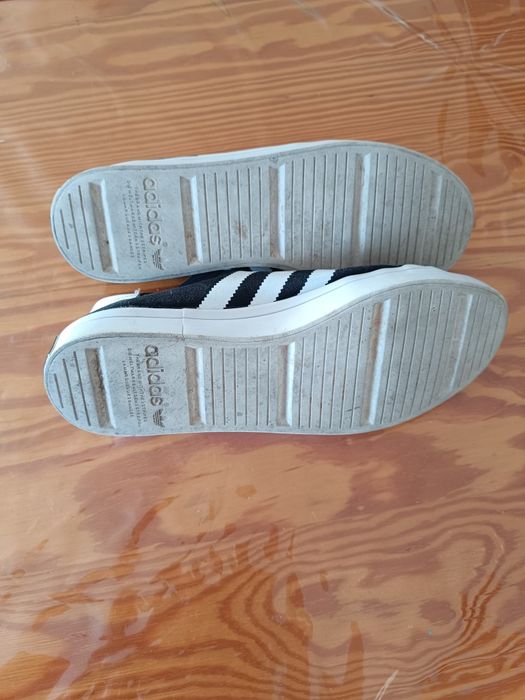 Ténis / Sapatilhas Adidas Originais tam 42