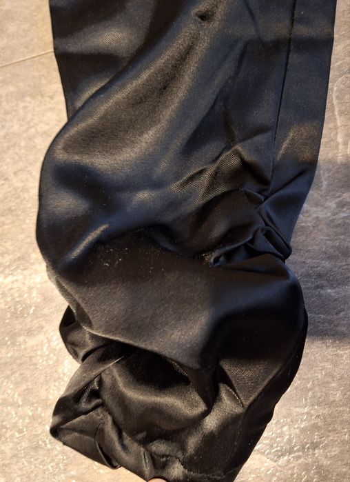 Nowe eleganckie czarne spodnie XS