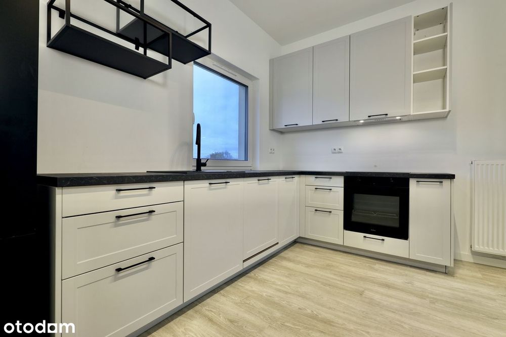 Dwupoziomowe mieszkanie, segment, kameralny budynek, niski czynsz.