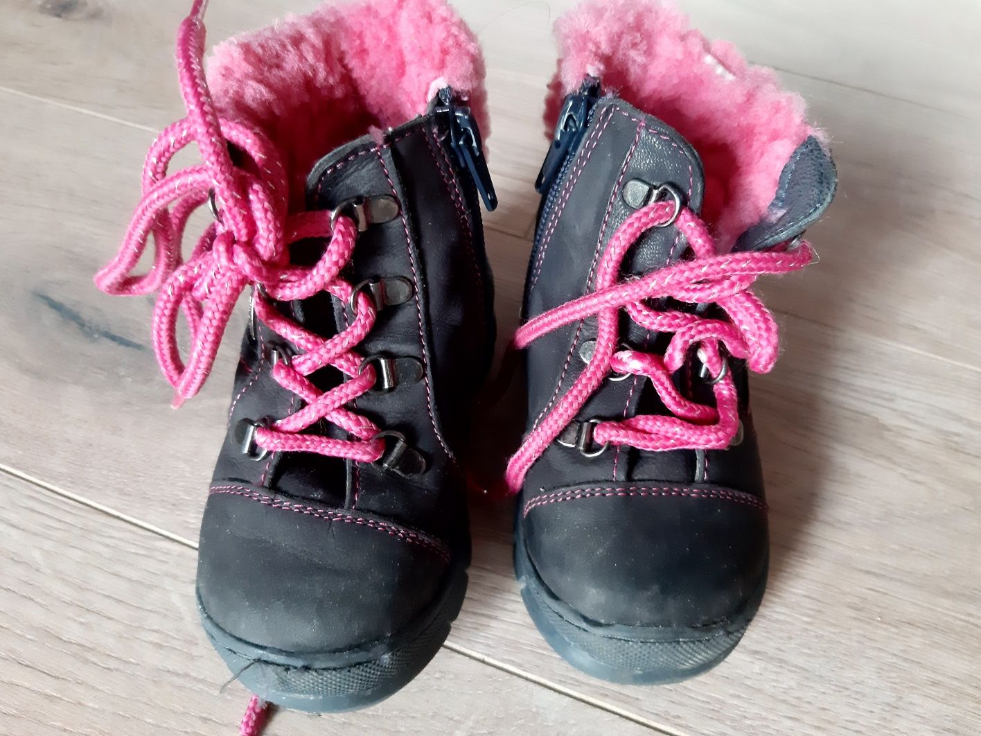 Ciepłe buty zimowe Lasocki 22