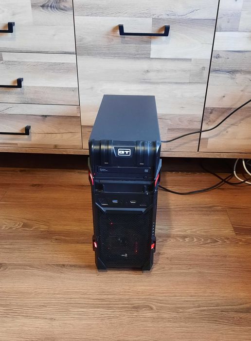 SUPER Komputer stacjonarny Intel i5 4x2,8Ghz/8 GB Ram/ SSD 256 GTX650