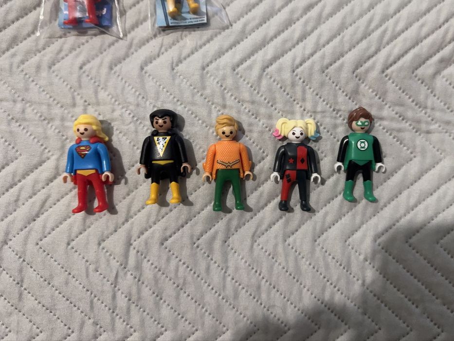 kinder, playmobil, DC