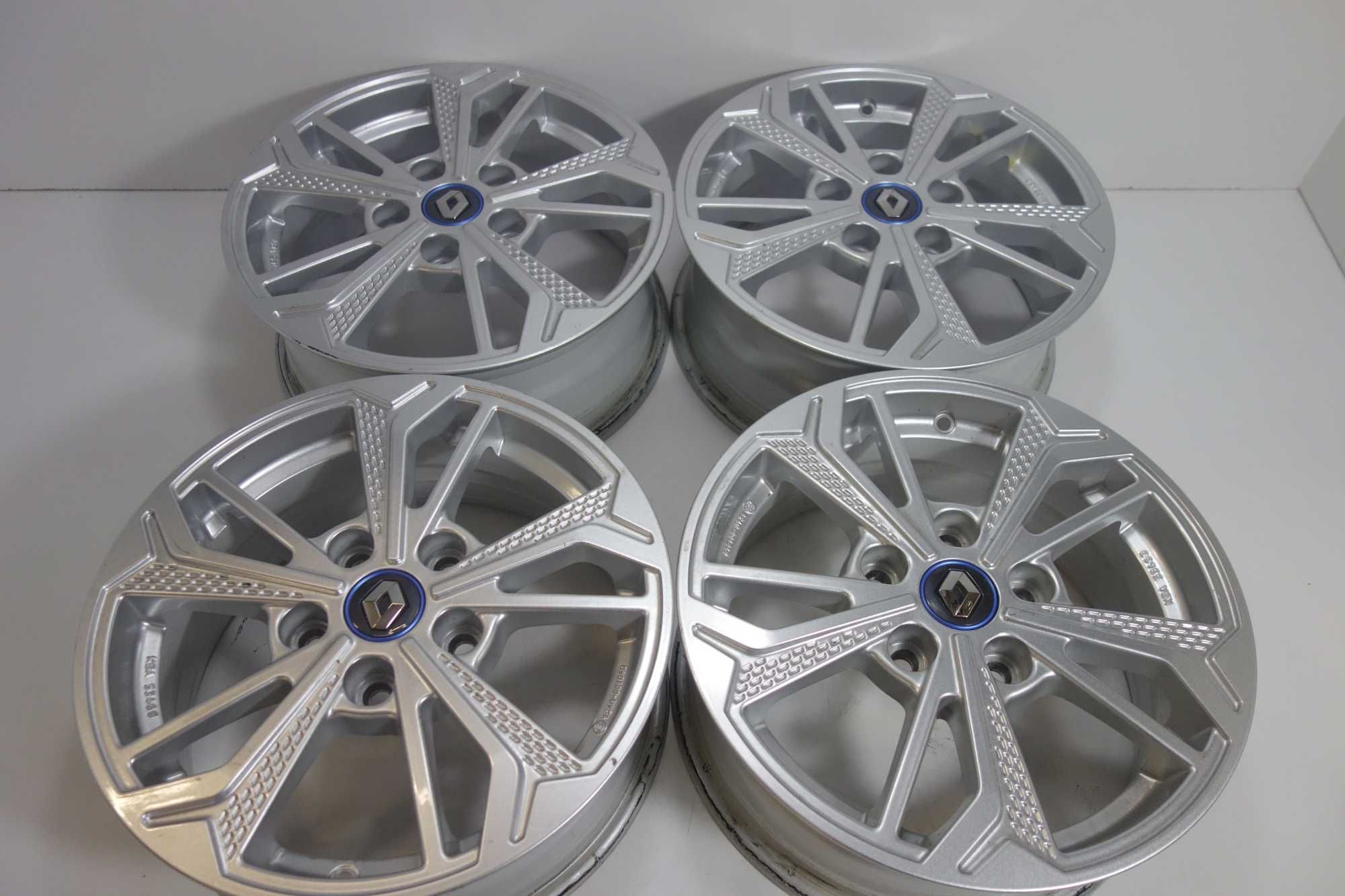 Alufelgi Brock 15" 5x114,3 Nissan Avenit Maxima Reno Zoe Srebrne 921