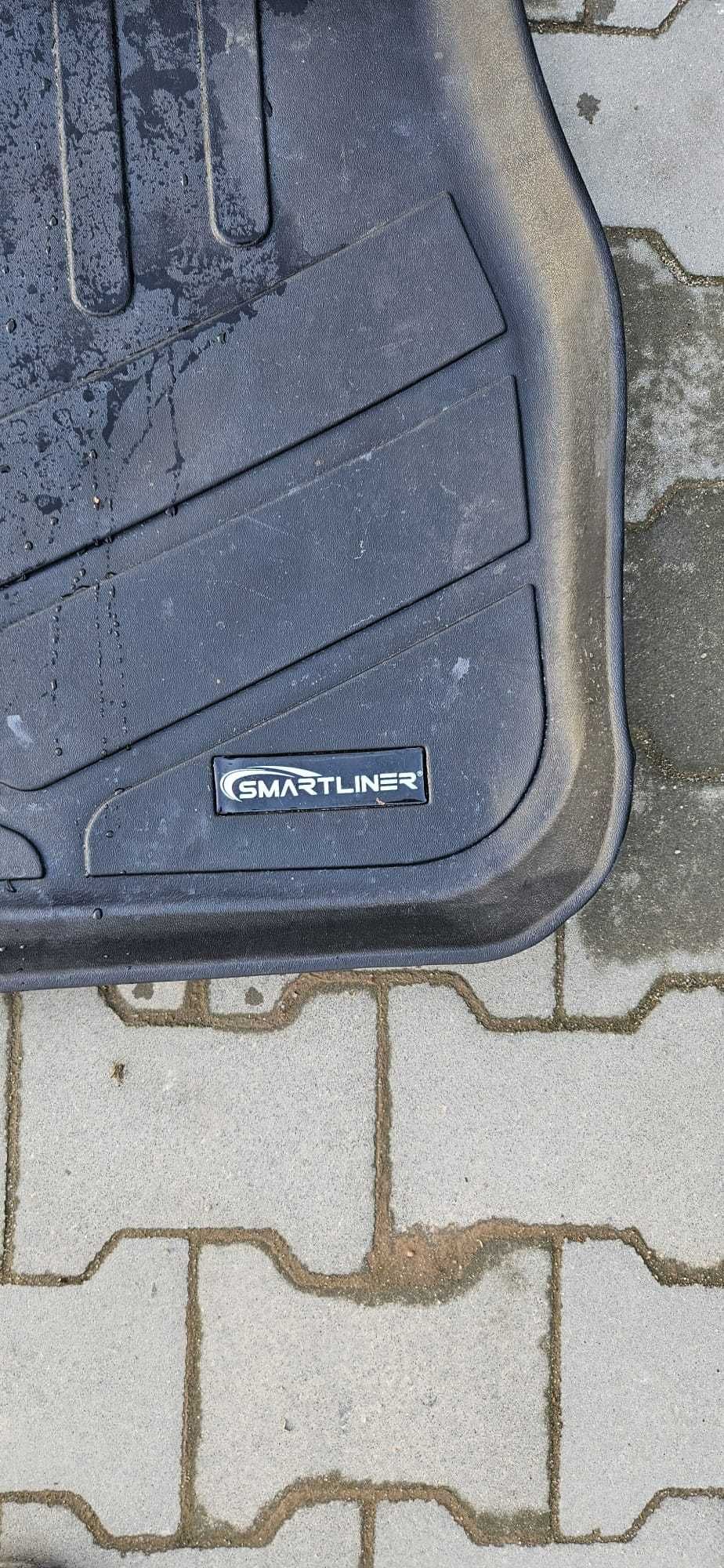dywaniki gumowe komplet przód tył bagażnik Chrysler Pacifica 17-24r