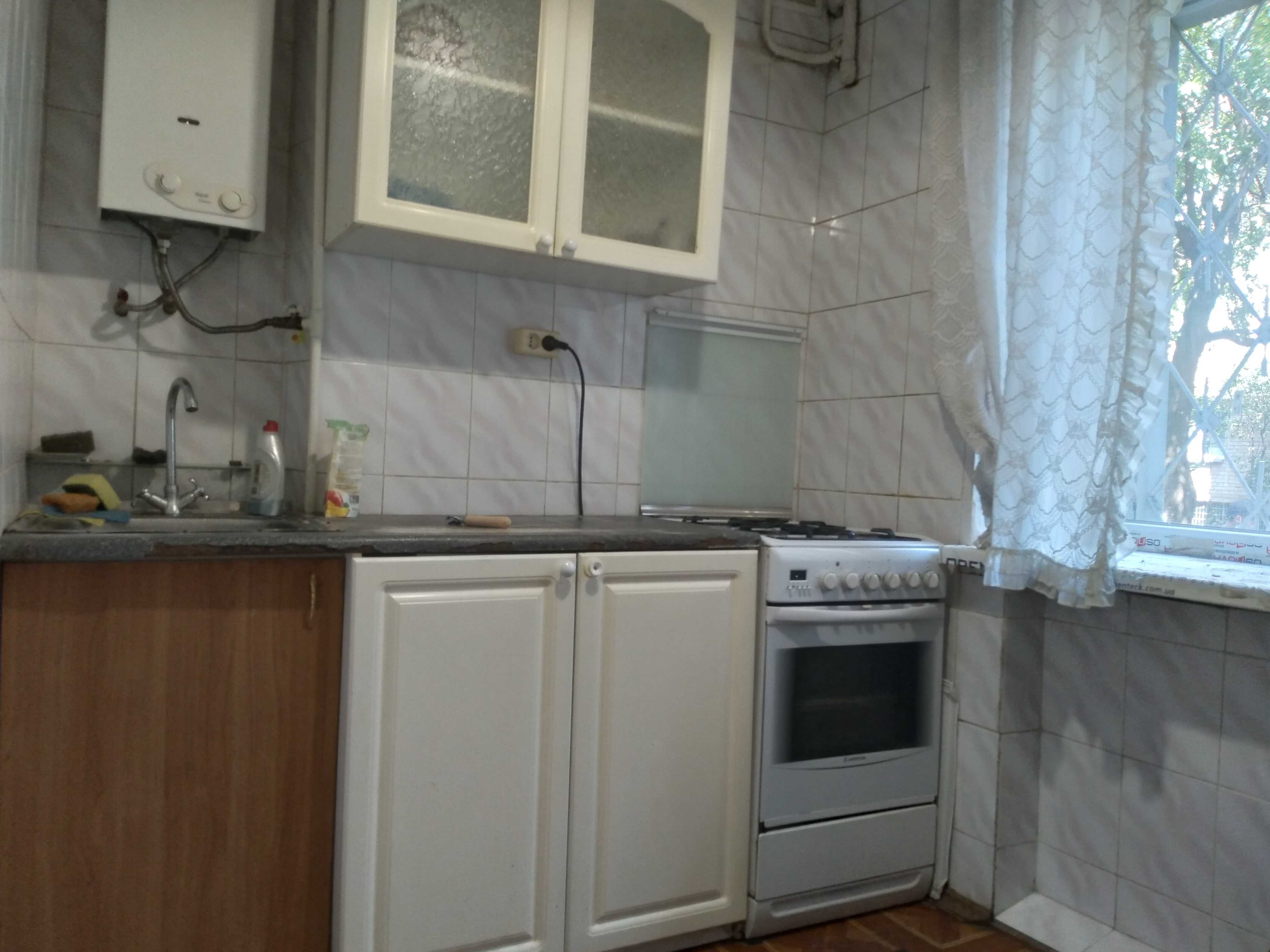 Куренівка, Кирилівська 127 А. 2 до квартира, лікарня Павлова