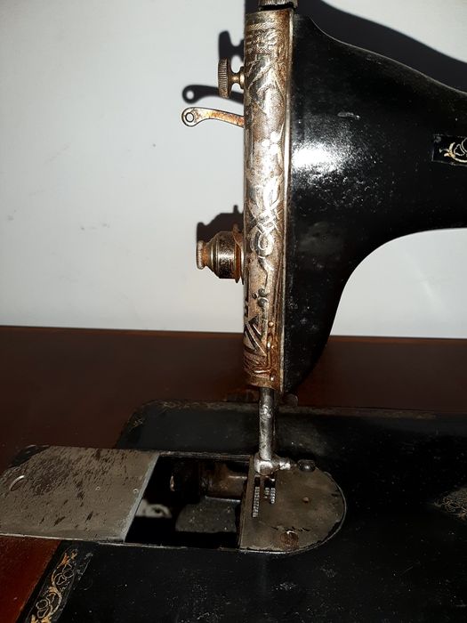 Maquina costura Singer