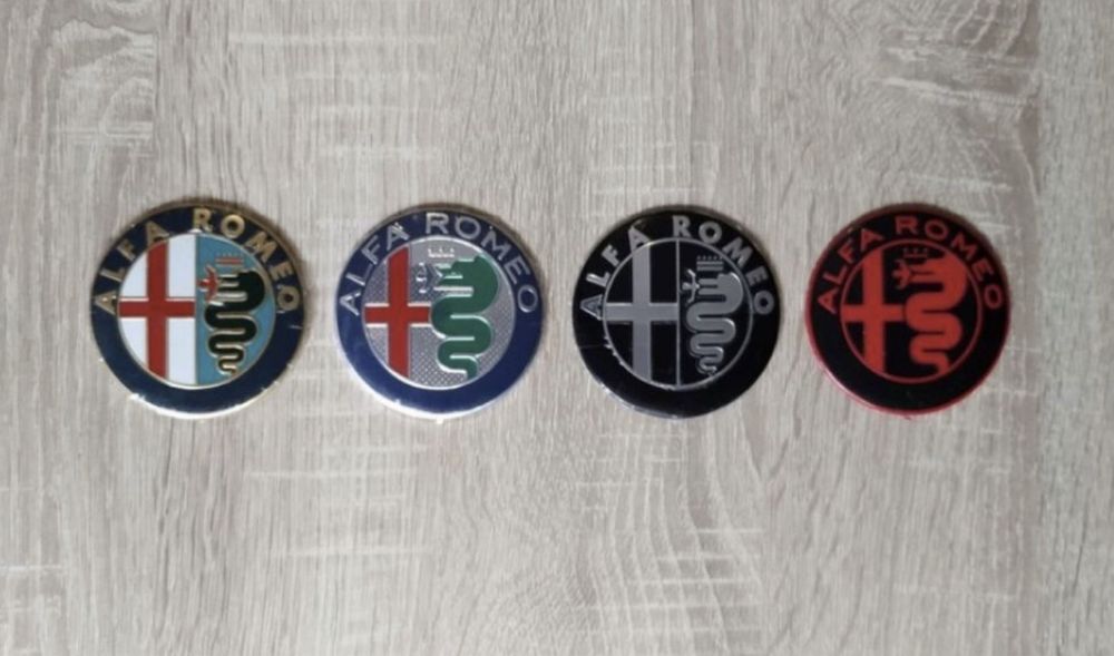 Símbolos Alfa Romeo Capô/Mala 74mm