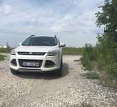 Ford Escape Biała perła, nowy akumulator