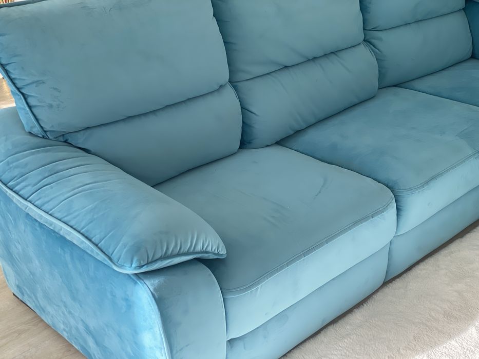 Sofá de canto azul-turquesa com chaise longue — excelente estado!