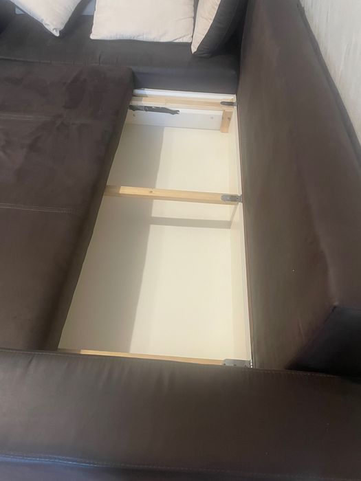 Duży narożnik z funkcją spania