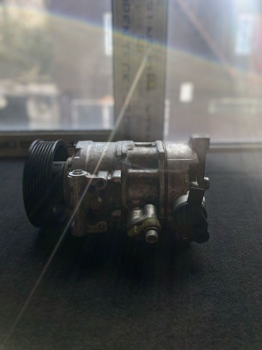 Компресор кондиціонера golf gti mk7