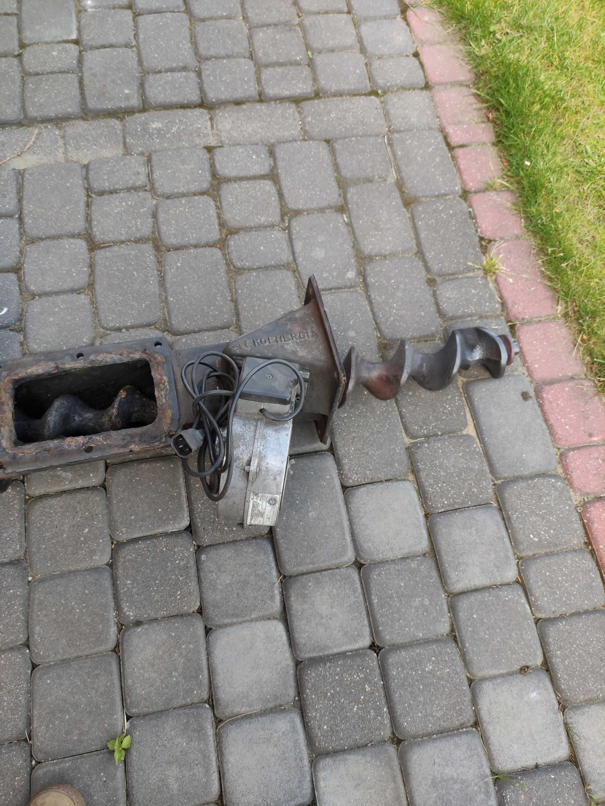 Sprzedam podajnik
