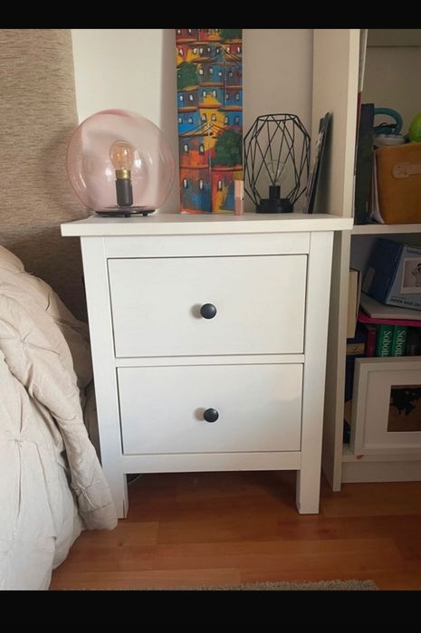 Mesinha de cabeceira Hemnes Ikea