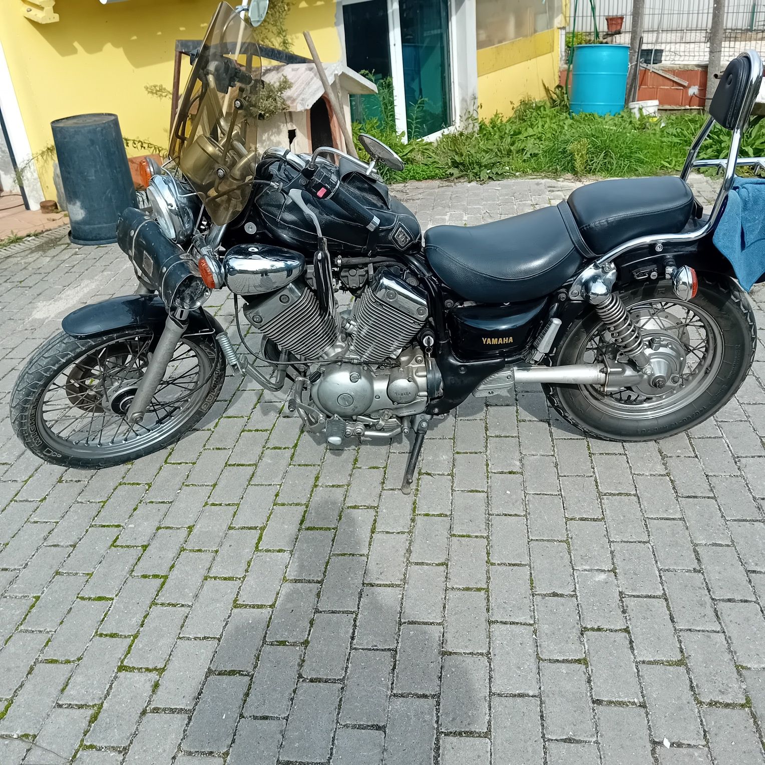Vendo moto yamaha