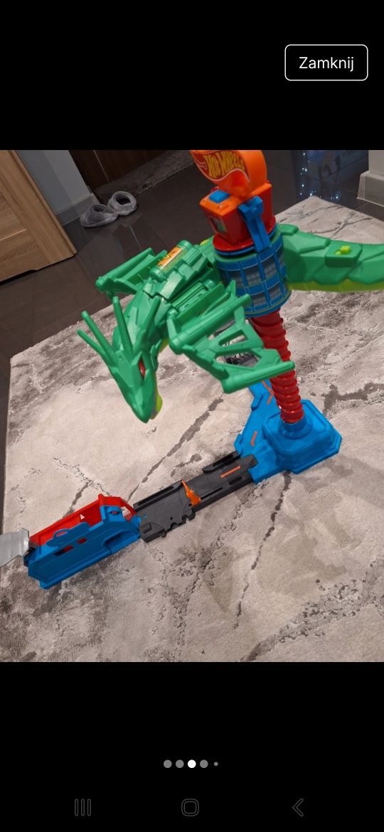 Hot wheels atak smoka tory smok