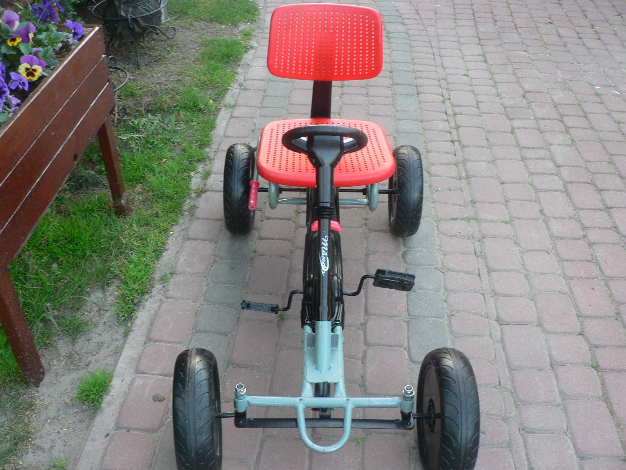 Gokart ten większy