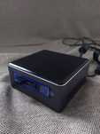Intel NUC 7 gen // 8GB RAM // HD 256 GB SSD Samsung evo 850