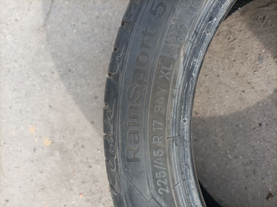 Продам літню шину.