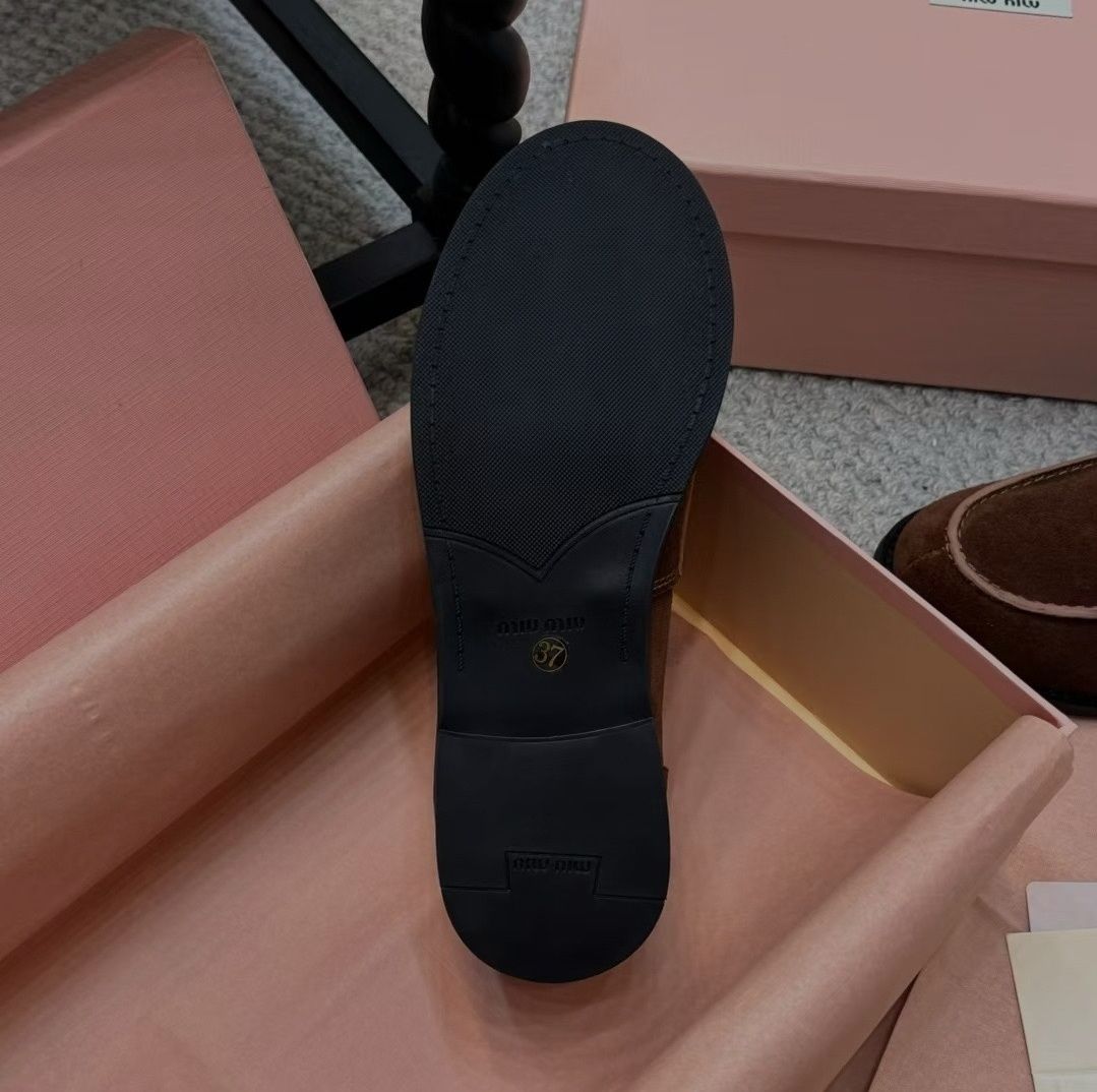 Mokasyny Miu Miu